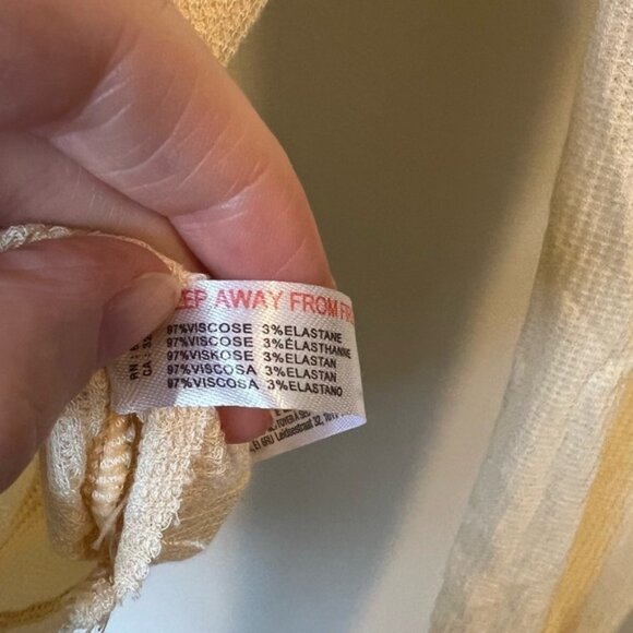 Urban Outfitters Cream Henley Top - NWT! - Picture 6 of 9